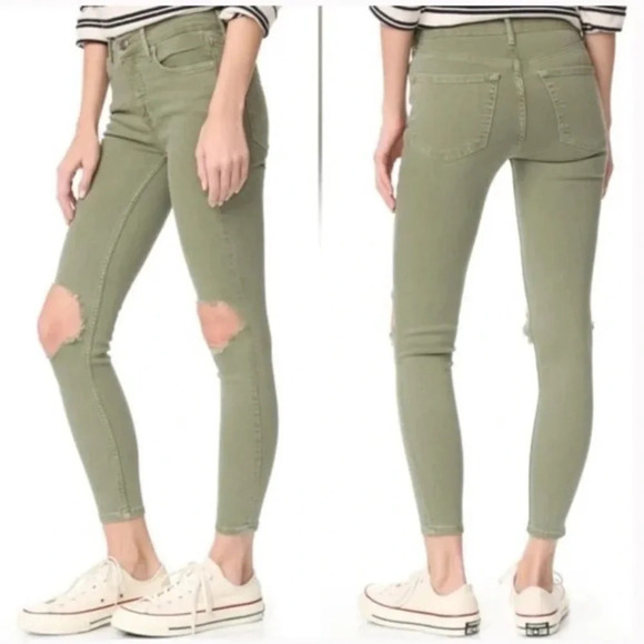 Free People Busted Knee Skinny Jeans in Moss - NWOT - Size 28 - Picture 2 of 8